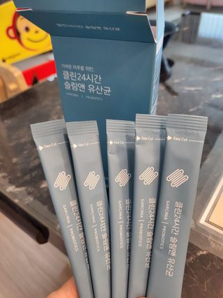 클린24시간 슬림앤유산균 1박스 (3.5g X 15포) — 5점을 준 리뷰어가 2022년 11월 올린 사용 사진