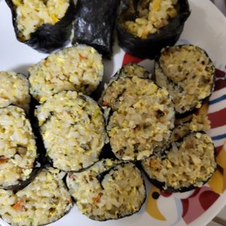 해풀잎 누구나 김밥*1ea [(혼합야채 35g *1ea,  김밥김 (5g, 5ea),  양념간장 (6g, 5ea), 참기름(5g, 2ea)] — 4점을 준 리뷰어가 2022년 7월 올린 사용 사진