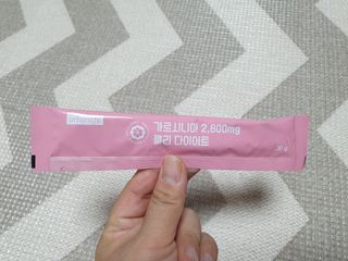 주식회사 얼굴반쪽 [얼굴반쪽 가르시니아 2,800mg] x 14포 1주 젤리 다이어트 보조제 체지방감소 — 5점을 준 리뷰어가 2021년 11월 올린 사용 사진