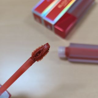 [블랙루즈] 에어 핏 벨벳틴트 시즌1 7종 중 택1+랜덤1 — 5점을 준 리뷰어가 2021년 1월 올린 사용 사진