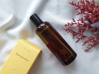 스킨큐어 산다화 비타민c 화이트닝 토너 150ml — 5점을 준 리뷰어가 2021년 12월 올린 사용 사진