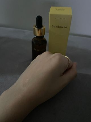 스킨큐어 산다화 비타민c 화이트닝 에센스 30ml — 5점을 준 리뷰어가 2022년 2월 올린 사용 사진