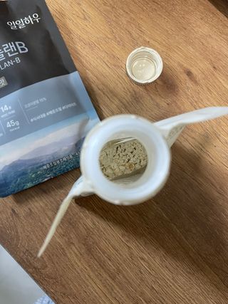 일일하우 슬리밍 플랜B 고소한 귀리맛, 진한 카카오맛 (체중조절식) — 5점을 준 리뷰어가 2023년 8월 올린 사용 사진