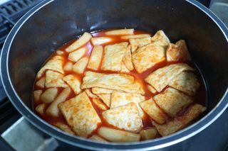 [푸딩팩토리] 떡볶이 베스트 2종_옛날 국물떡볶이 570g / 할매 기름 떡볶이  570g — 5점을 준 리뷰어가 2022년 5월 올린 사용 사진