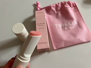 트윙클라 안티링클 샤이닝 멀티밤 — 5점을 준 리뷰어가 2022년 7월 올린 사용 사진