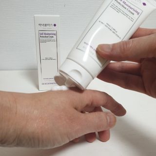셀프 모이스처라이징 프로텍션 크림 셀프 모이스처라이징 프로텍션크림 — 5점을 준 리뷰어가 2022년 4월 올린 사용 사진