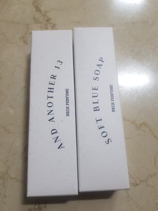 멈칫(MUMCHIT) 넥퍼퓸 NECKPERFUME 2가지 향 — 5점을 준 리뷰어가 2021년 11월 올린 사용 사진