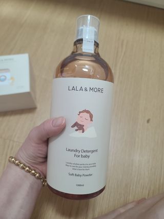 라라앤모어 유아 액체세제+세탁기클리너 — 5점을 준 리뷰어가 2022년 3월 올린 사용 사진