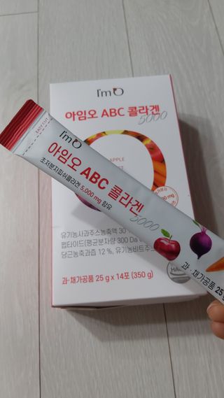 아임오 ABC 콜라겐 젤리 14포 — 5점을 준 리뷰어가 2021년 9월 올린 사용 사진