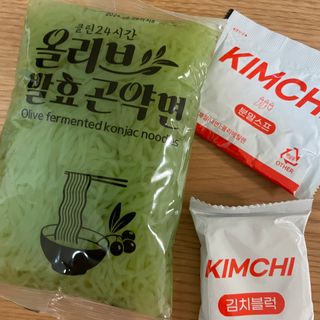 클린24시간 올리브발효곤약면 시원김치면 1세트-(3봉) — 5점을 준 리뷰어가 2023년 11월 올린 사용 사진