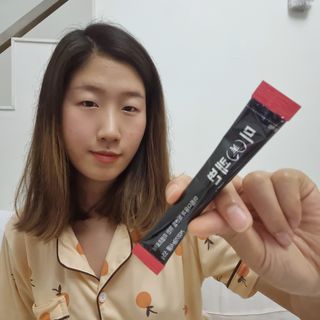 새롬바이오 리생 [미쾌변] 차전자피 식이섬유 건강기능식품 3팩 — 5점을 준 리뷰어가 2021년 6월 올린 사용 사진