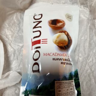 도이퉁 마카다미아 넛 90g  로얄 마카넛 오리지널 쏠트 허니 — 5점을 준 리뷰어가 2021년 9월 올린 사용 사진
