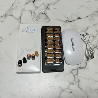 데싱디바 글레이즈 할로윈 네일_5종 중 택1 — 5점을 준 리뷰어가 2021년 10월 올린 사용 사진