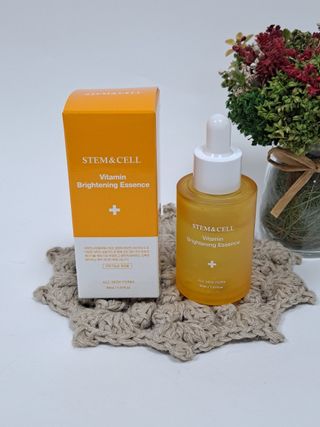 체르엠 스템앤셀 비타민 브라이트닝 에센스 30ml 1개 — 5점을 준 리뷰어가 2021년 10월 올린 사용 사진