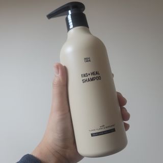 패스트힐(fast heal) 패스트힐 탈모증상완화샴푸 470ml — 5점을 준 리뷰어가 2022년 12월 올린 사용 사진