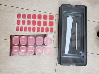 데싱디바 글레이즈 젤네일 별빛유리네일 6종_랜덤발송 — 5점을 준 리뷰어가 2021년 8월 올린 사용 사진
