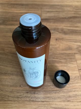 [패키지리뉴얼]보타니티 진정 결케어 플라본 부스터 210ml / 플라본 세럼 50m — 4.5점을 준 리뷰어가 2022년 5월 올린 사용 사진
