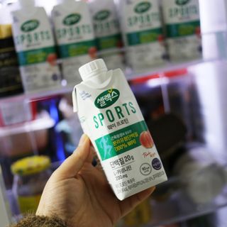 셀렉스스포츠 셀렉스 스포츠 웨이 프로틴 복숭아_ 330ml x 12팩 — 5점을 준 리뷰어가 2021년 3월 올린 사용 사진