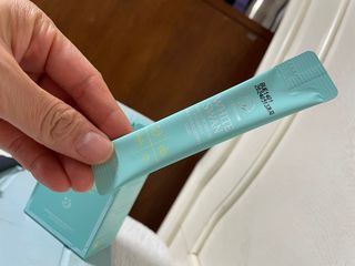 오투에니원 화이트 스완 갈락토미세스 비타민 C 워터 슬리핑 마스크 — 5점을 준 리뷰어가 2022년 12월 올린 사용 사진