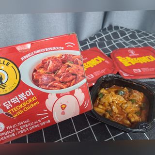 한성기업 무볼레 닭떡볶이+해물떡볶이 2종 세트 — 5점을 준 리뷰어가 2021년 10월 올린 사용 사진