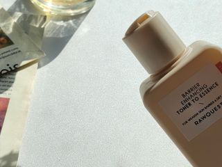 로우퀘스트 베리어 인핸싱 토너투에센스 200ml — 5점을 준 리뷰어가 2023년 10월 올린 사용 사진