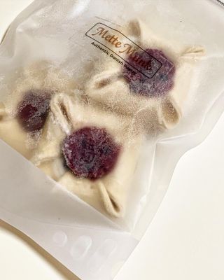 서브큐 메테뭉크 블루베리 크라운 냉동생지 (소포장) — 5점을 준 리뷰어가 2022년 6월 올린 사용 사진
