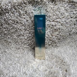 [NEW 탄력유턴 아이크림] AHC 유스 래스팅 리얼 아이크림 포 페이스 — 5점을 준 리뷰어가 2021년 3월 올린 사용 사진