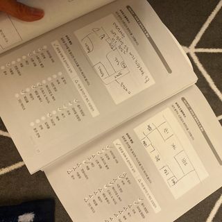 워터멜론컴퍼니 마음 백문 백답 / 가족 연애 진로 결혼 부모님 친구 우정 문답100문 100답 — 5점을 준 리뷰어가 2022년 11월 올린 사용 사진