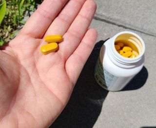 에이치알팜 조인트-서포트 보스웰리아 MSM 650mg x 120정 — 5점을 준 리뷰어가 2021년 5월 올린 사용 사진