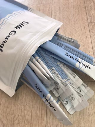 실크가글 실크단백질 함유 구강청결제 11ml 50포 — 5점을 준 리뷰어가 2021년 9월 올린 사용 사진