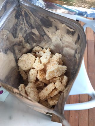 미즈꼬레아 치즈맛 누룽지크리스피 — 4점을 준 리뷰어가 2022년 3월 올린 사용 사진