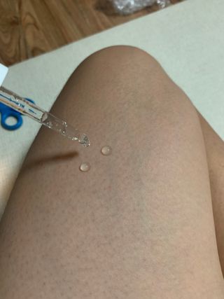 체르엠 스템앤셀 비타민 브라이트닝 에센스 30ml 1개 — 5점을 준 리뷰어가 2021년 9월 올린 사용 사진