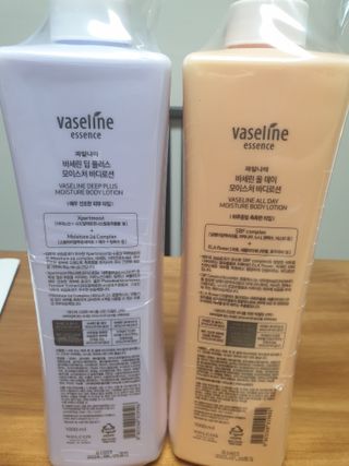 [과일나라] 바세린 모이스처 바디로션 1000ml 2종 — 5점을 준 리뷰어가 2021년 10월 올린 사용 사진