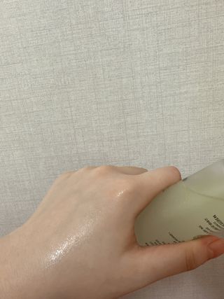 오투에니원 화이트스완 센텔라 루미너스 미스트 세럼 100ml — 5점을 준 리뷰어가 2023년 1월 올린 사용 사진