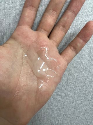 르핸스 퍼포밍 5 샴푸 비반트 포렛/베티버 포그 — 5점을 준 리뷰어가 2022년 12월 올린 사용 사진
