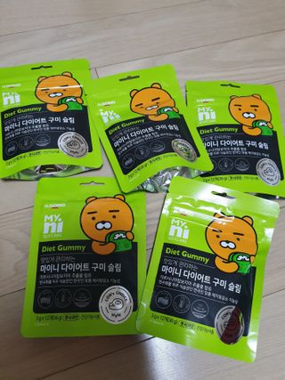 일동제약 마이니 마이니 다이어트 구미 슬림 — 5점을 준 리뷰어가 2021년 2월 올린 사용 사진