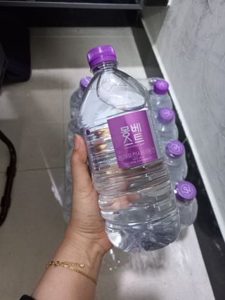 몽베스트 MONTBEST 1L 12입 — 5점을 준 리뷰어가 2022년 1월 올린 사용 사진
