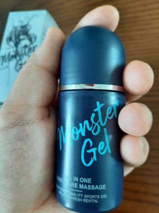 [바록스] 류현진 올인원 바디릴렉싱 몬스터겔 50ml — 5점을 준 리뷰어가 2021년 4월 올린 사용 사진