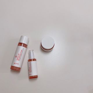 아이앤립 / EYENLIP 아이앤립 연어오일 리바이탈라이징 토너+앰플+크림 3종 세트 — 4점을 준 리뷰어가 2021년 7월 올린 사용 사진