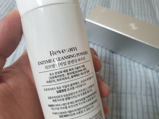 나우 [리브엠] 화해 1등 클렌징 파우더! 모공&피지 말끔순삭 — 5점을 준 리뷰어가 2023년 9월 올린 사용 사진