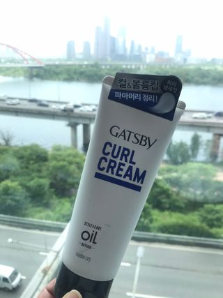 [갸스비] 곱슬 머리부터 파마까지 남자의 컬을 위한 갸스비 컬크림 — 5점을 준 리뷰어가 2021년 5월 올린 사용 사진