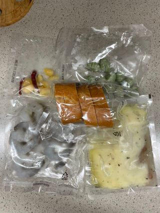 [테이스티나인][레디잇x부루마불] 감바스 뇨끼 460g — 5점을 준 리뷰어가 2022년 4월 올린 사용 사진
