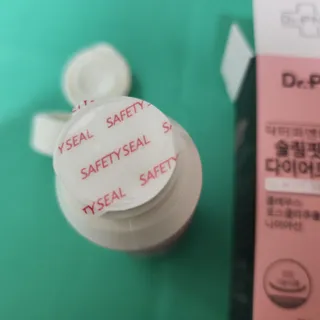 닥터피엔티 [Dr.PNT] 하루 2알로 건강한 다이어트! 한겨울에도 체지방만 쏙~ 슬림핏 다이어트 — 4점을 준 리뷰어가 2023년 3월 올린 사용 사진