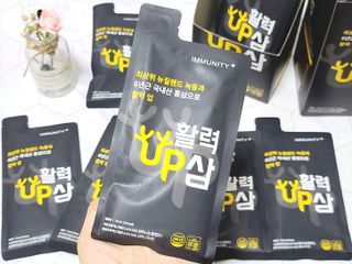 [이뮤니티플러스] 최고급녹용과 국내산 6년근 홍삼으로 활력업!!_ 활력UP삼 30포 1box — 5점을 준 리뷰어가 2022년 5월 올린 사용 사진