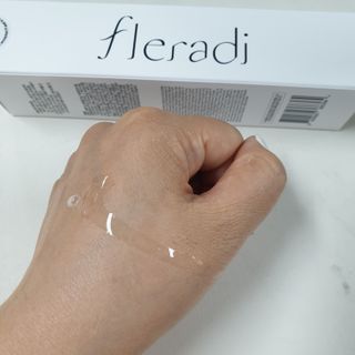 플레라디 에델바이스 오일 밸런싱 토너 — 5점을 준 리뷰어가 2021년 7월 올린 사용 사진
