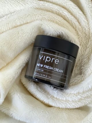 비프리코스메틱 뉴 프레쉬 크림 80ml — 4.5점을 준 리뷰어가 2023년 2월 올린 사용 사진