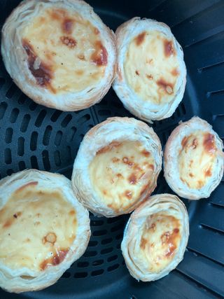 디앙뜨 포르투갈 에그타르트 오리지널 맛+패션후르츠+초콜릿타르트 맛 중 택1 — 4.5점을 준 리뷰어가 2021년 7월 올린 사용 사진