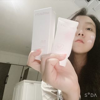 보타니티 촉촉수분자차 아쿠아핏 선 에센스 50ml + 보송톤업자차 징크 선 로션 50ml SPF50+ PA++++ (4/25) — 4점을 준 리뷰어가 2022년 4월 올린 사용 사진