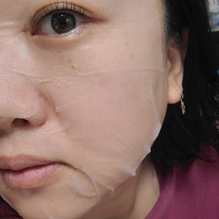 세뚜아(Cettua) [세뚜아] 모이스처 밸런싱 페이셜 마스크 Cettua Moisture Balancing Facial Mask 5매 — 5점을 준 리뷰어가 2023년 12월 올린 사용 사진