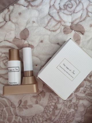 더사가오브수 [사가수] 효혜윤 보태니컬 에너지 에센스인로션 20ml /아이포올 스틱 3g — 5점을 준 리뷰어가 2023년 3월 올린 사용 사진